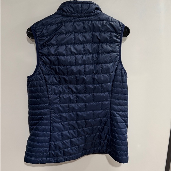 Patagonia quilted Vest size Large - Picture 5 of 5